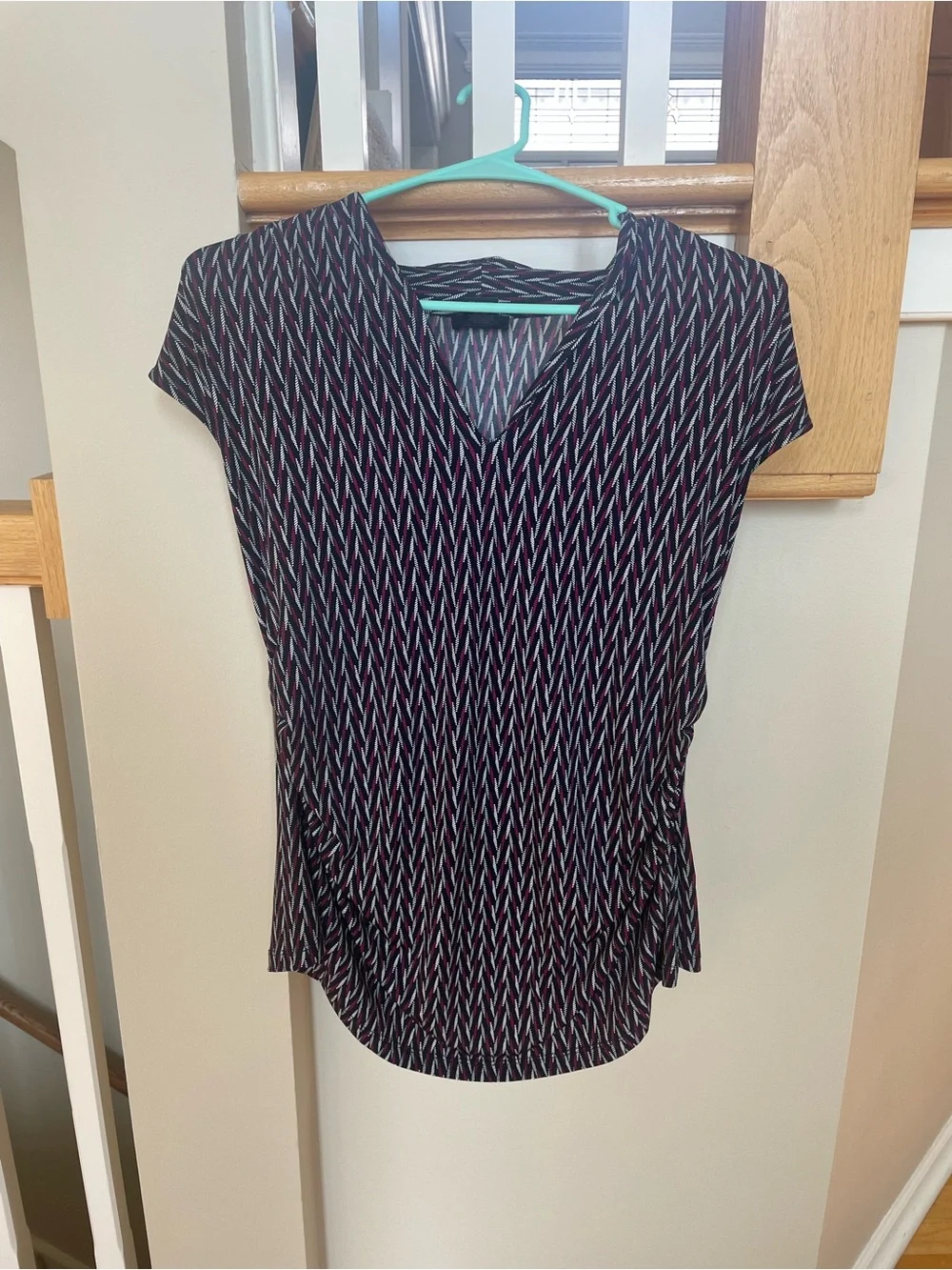 Ann Taylor sleeveless neck